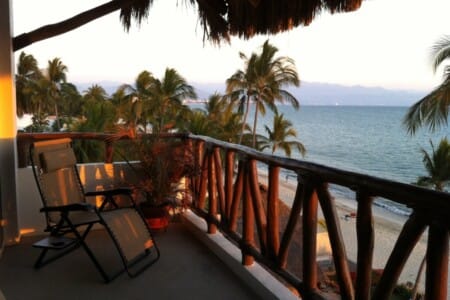 Albatross-Penthouse-Condo-01