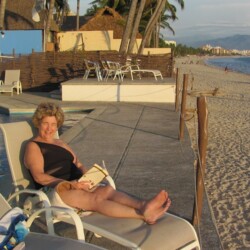 Albatross-Penthouse-Condo-07